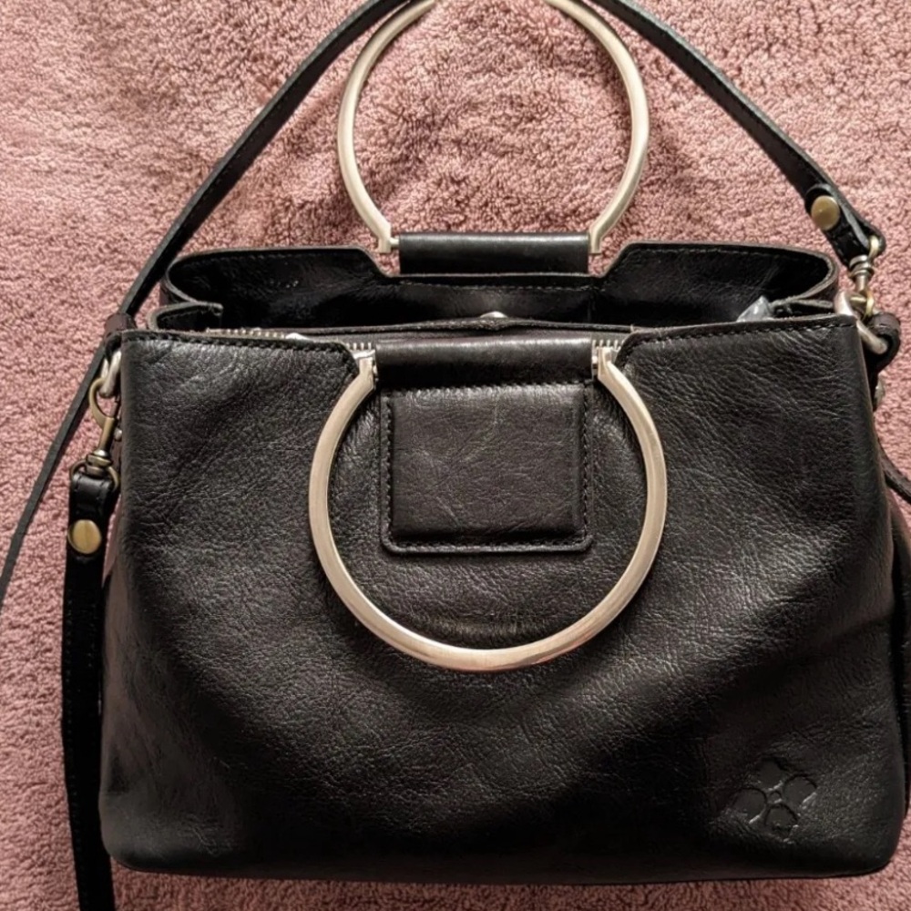 Patricia Nash Empoli with metal ring handles.